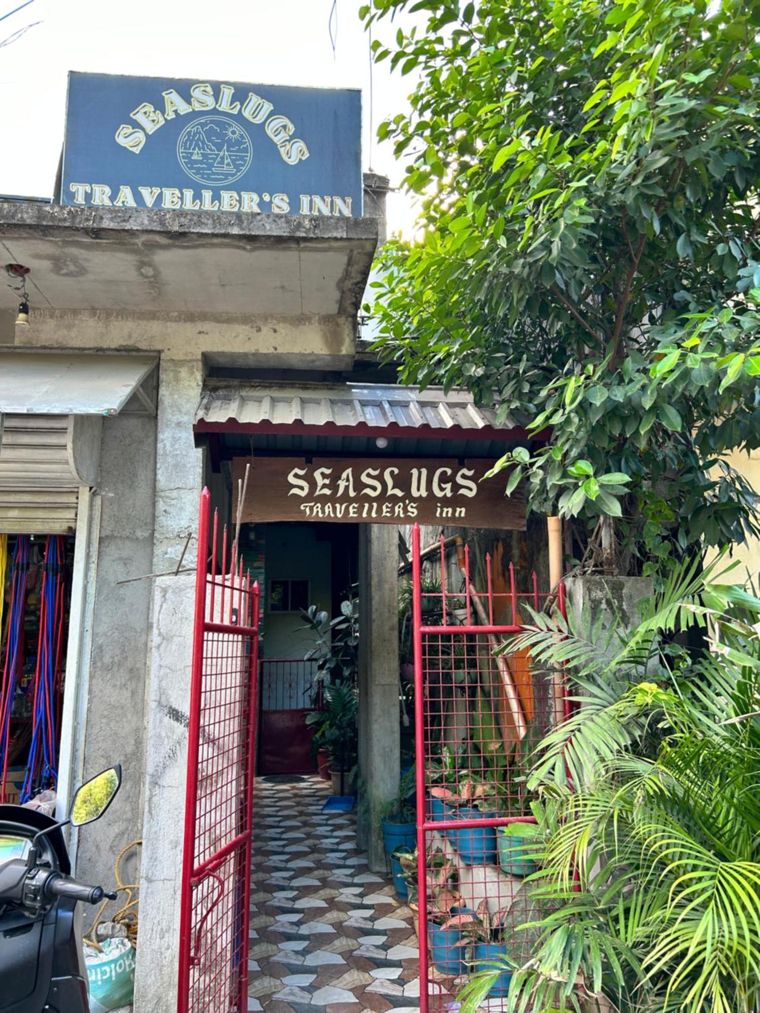 Seaslugs Travellers Inn El Nido Dış mekan fotoğraf